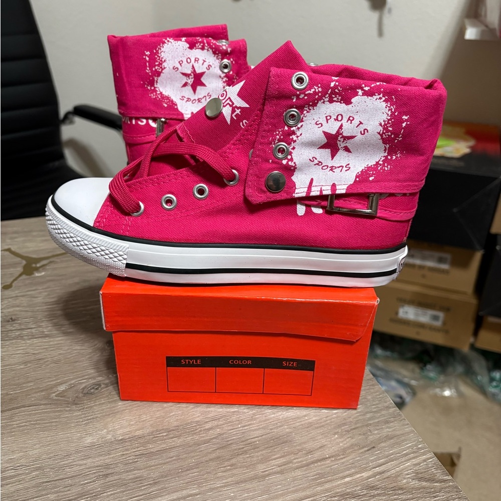 Size 5 girls - Fuchsia Pink Collection’0 High Top Sneakers